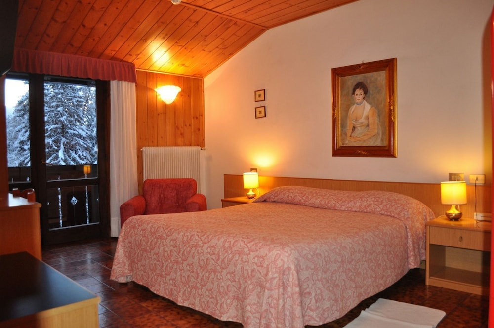 Hotel Rifugio Sores view 4