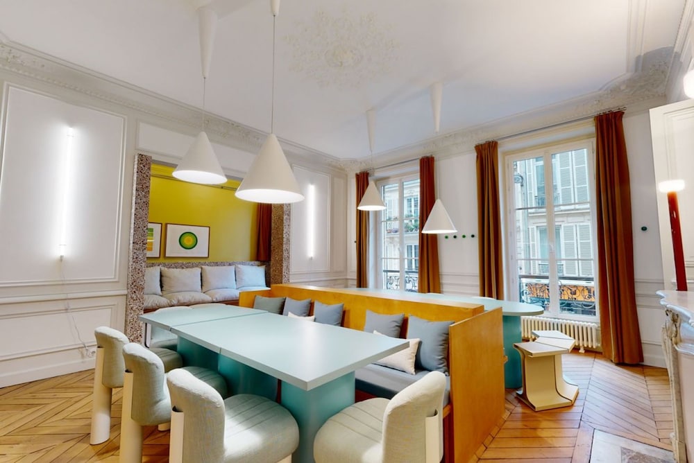Altido Pleasant 1-bed Flat w Shared Courtyard