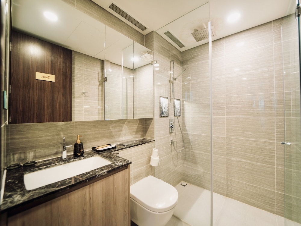 Serenity Luxury Private Pool Villas - Free One Way Airport Shuttle