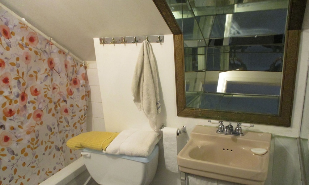 Vincent Guest House