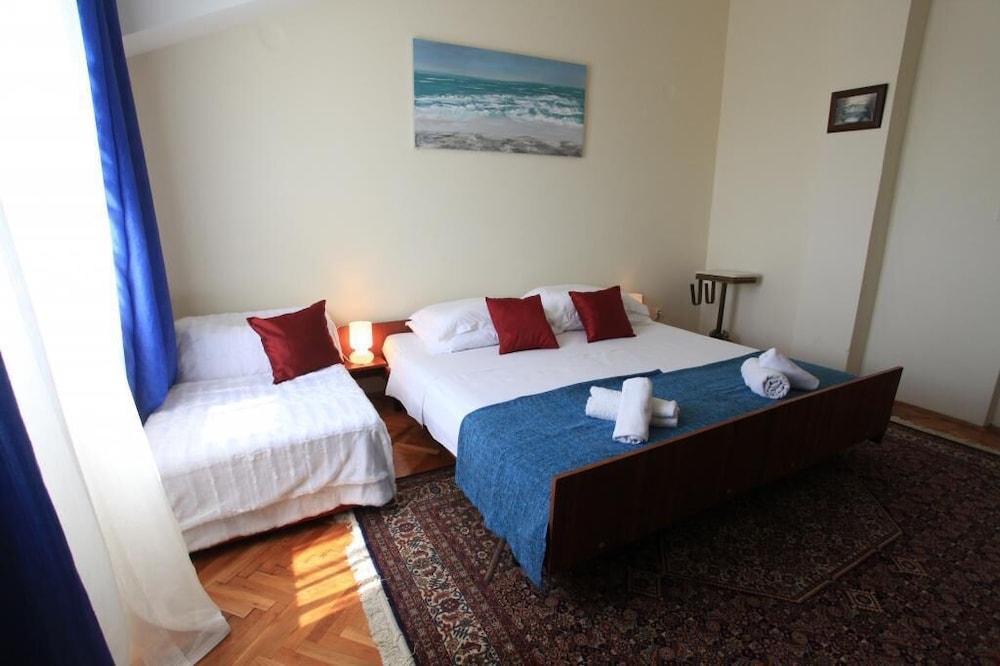 Apartman Laura Zaton