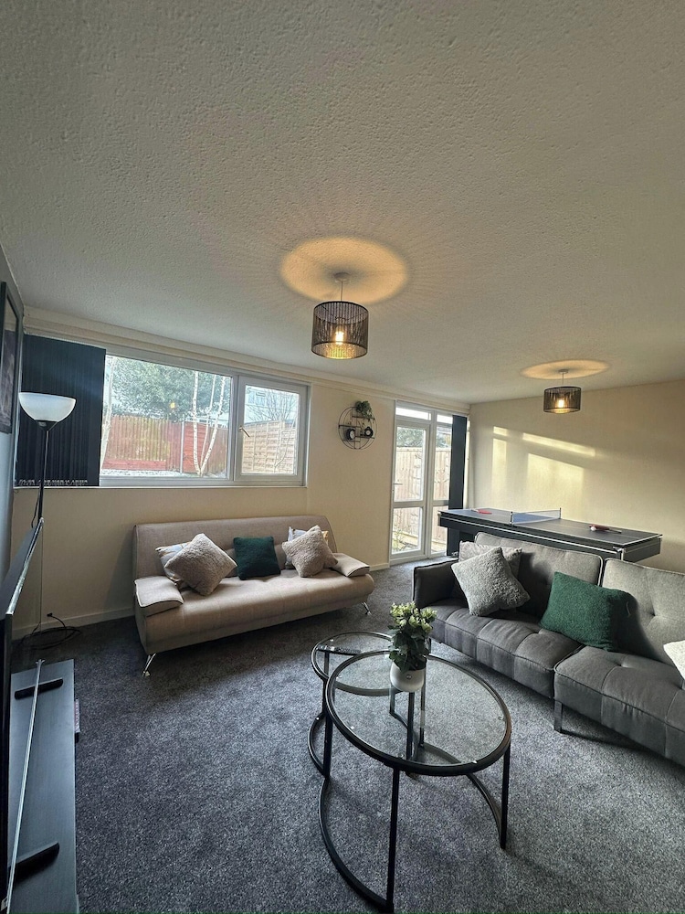 Sark Drive Serenity-cosy 3BR House in Birmingham