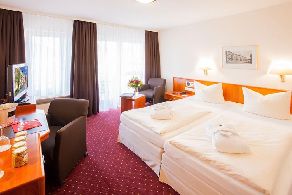 Berlin Vacations - Hotel Kaiserhof Victoria - Property Image 49