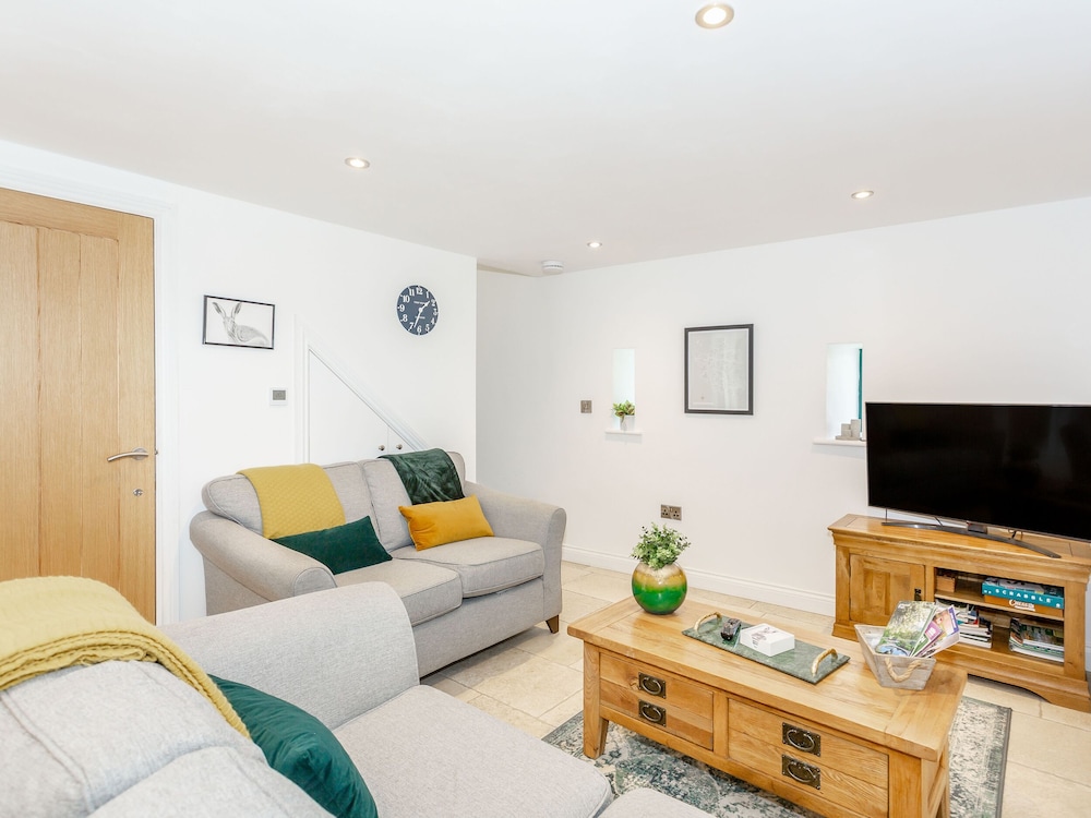 Pogles Wood Cottage