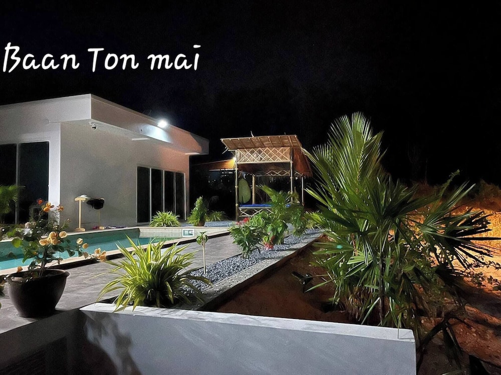 Baan ton mai 2 Bedrooms 400 m From the Beach