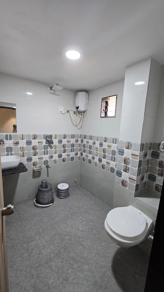 Gokul Guest House
