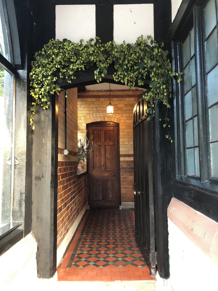 Rowden Abbey B&B