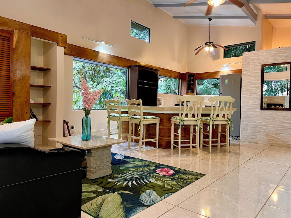 Zen Zaru Beautiful Hidden Hotel