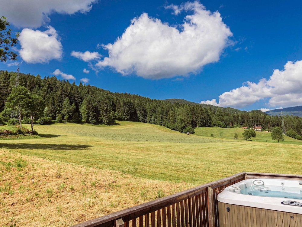 Modern Chalet With Infrared Sauna