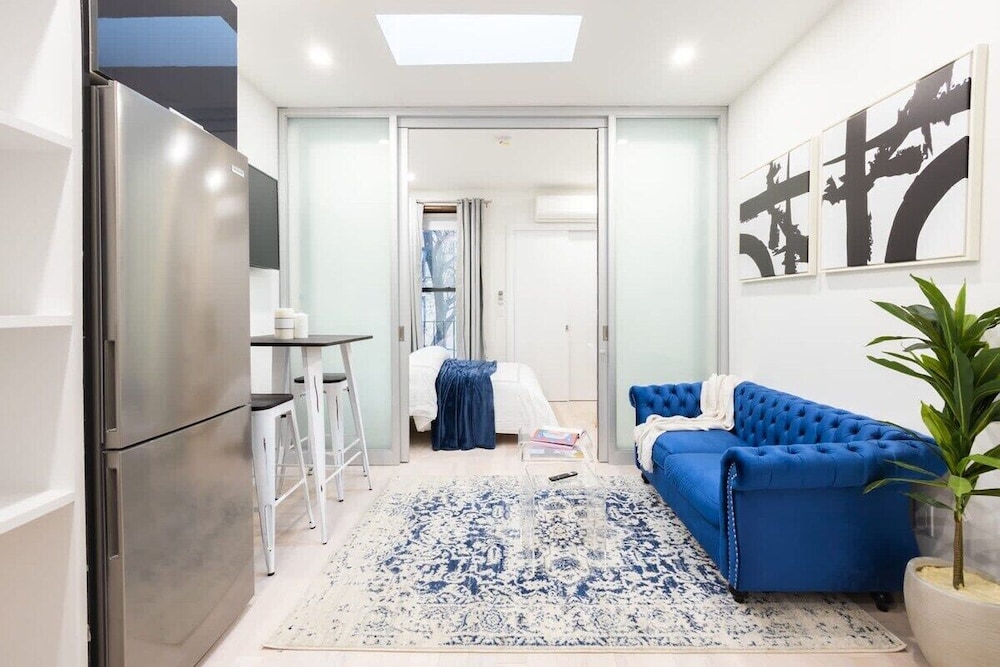 317 UES Apartments