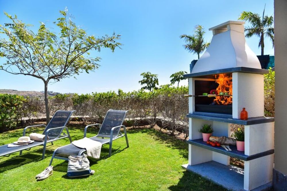 Holiday Home With Pool on Golf Resort, Maspalomas