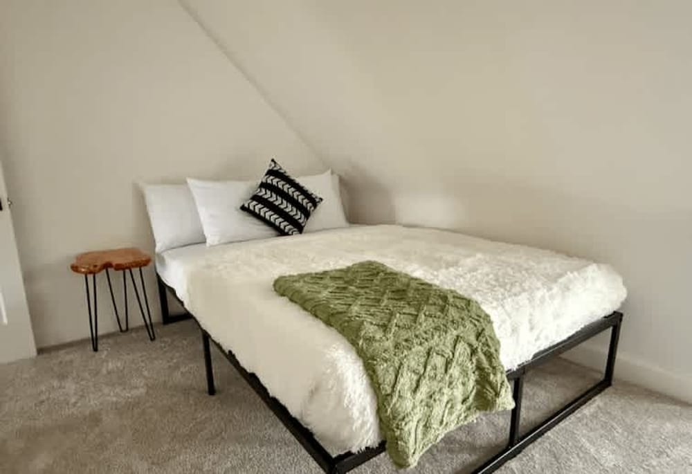 Short North Convention King Bed Free Parking