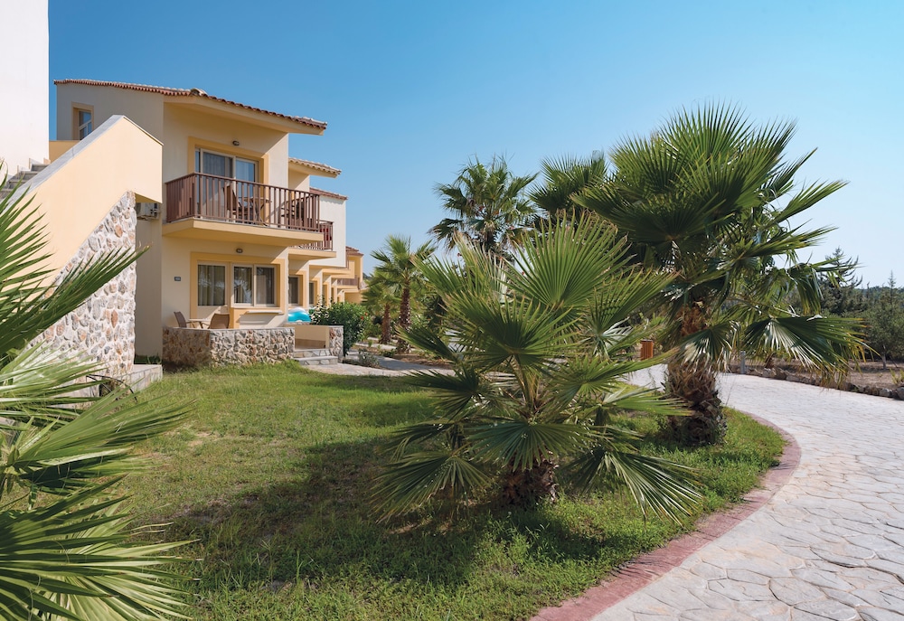 Achilleas Beach Hotel Adults Only photo 4