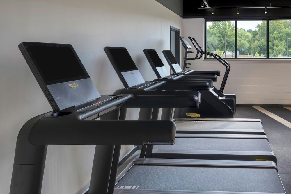 Moxy Fayetteville