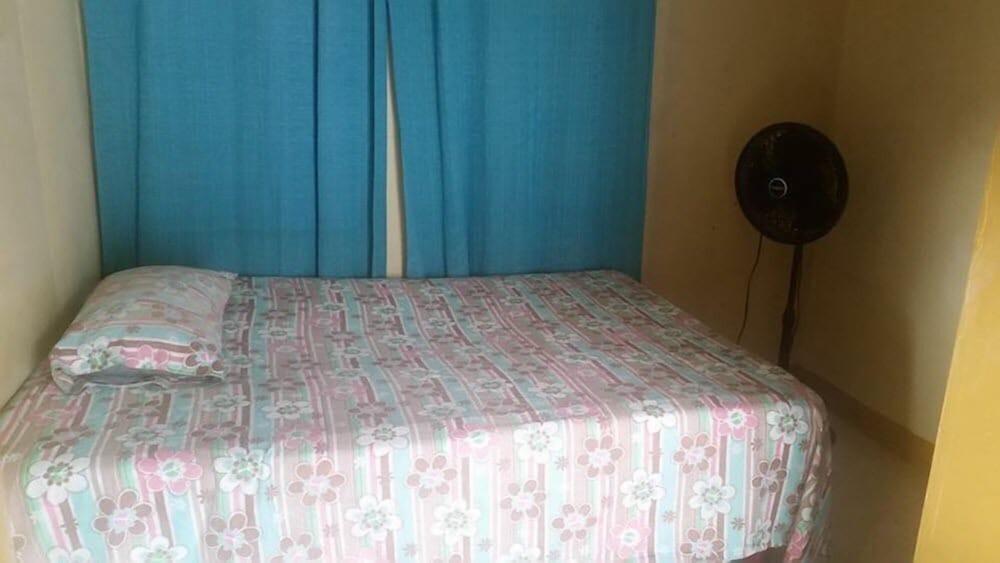 Yardie Guest House - Property Image 23