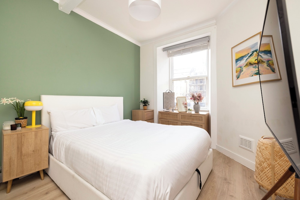 Elegant Apartment in the heart of Edinburgh