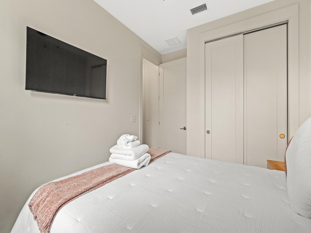 The Pinetree Retreat by Southern Vacation Rentals