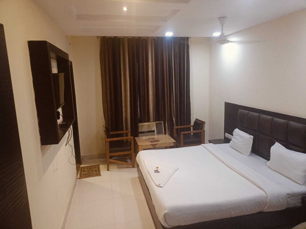 Hotel Pragati Inn