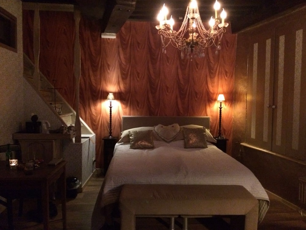 Bruges Vacations - Con Ampere Bed Breakfast - Property Image 24