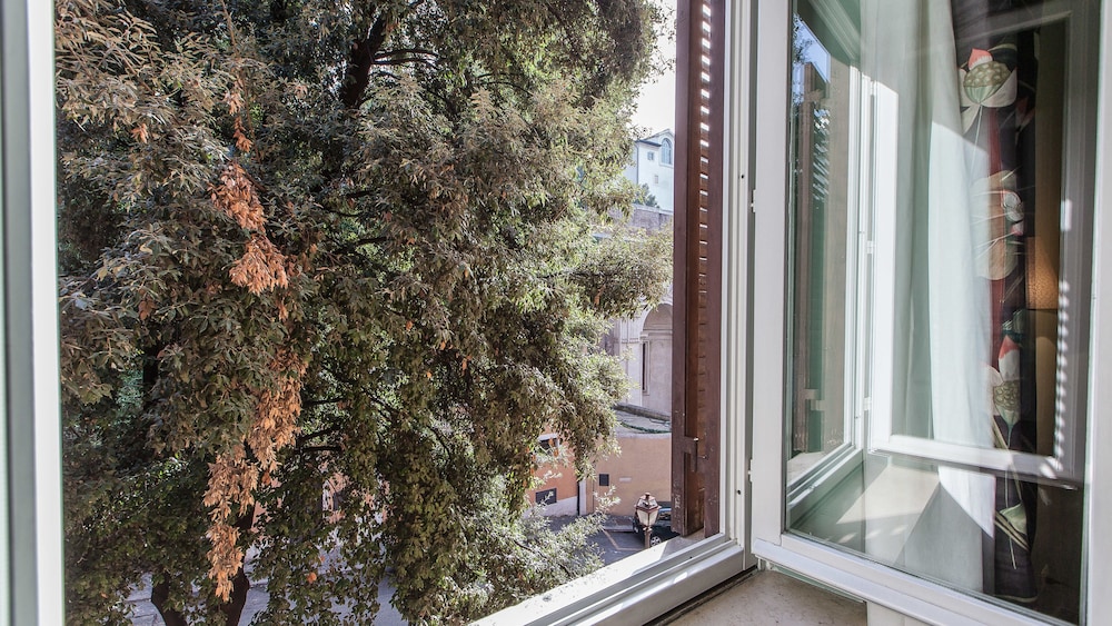 Rental in Rome Suite Spanish