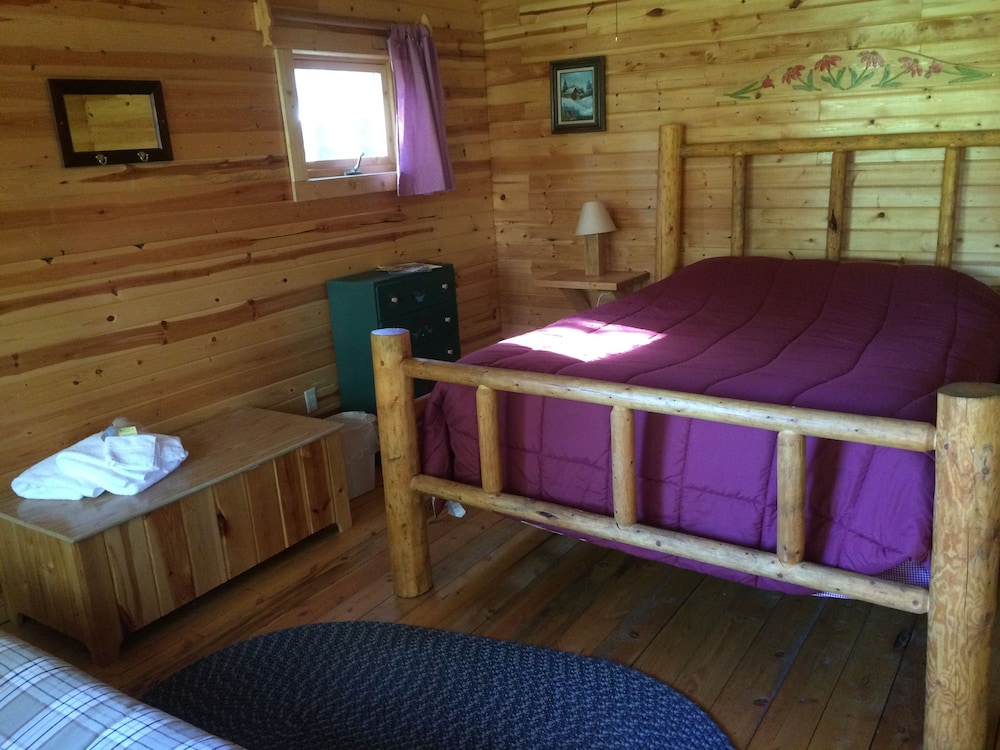 Boulder Creek Lodge - Campsite