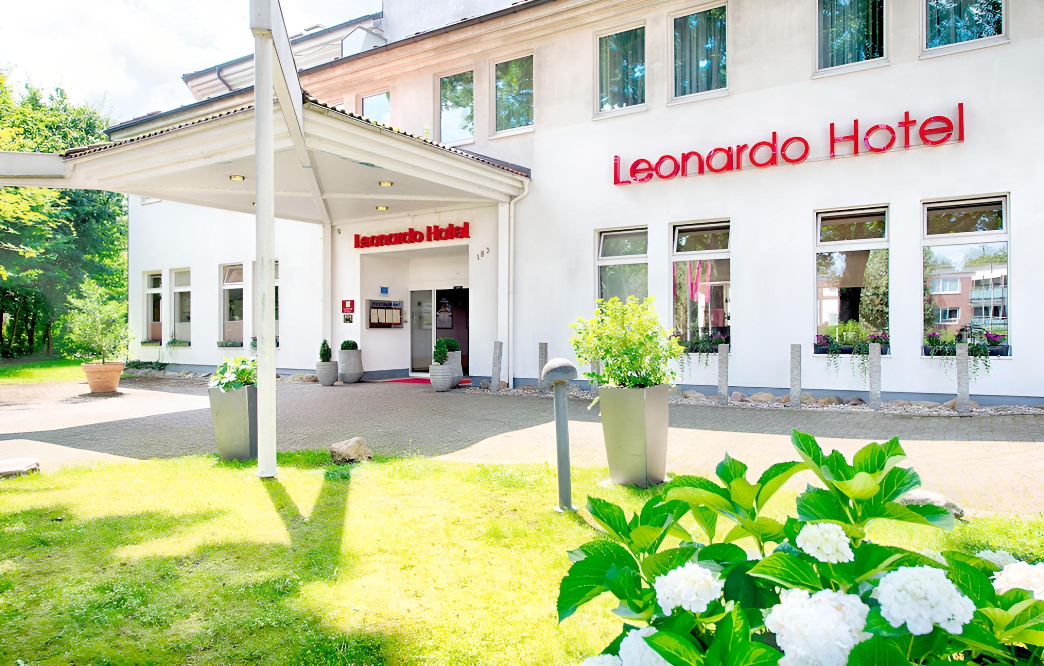 Leonardo Hotel Hamburg Airport en Hamburg — hotel building
