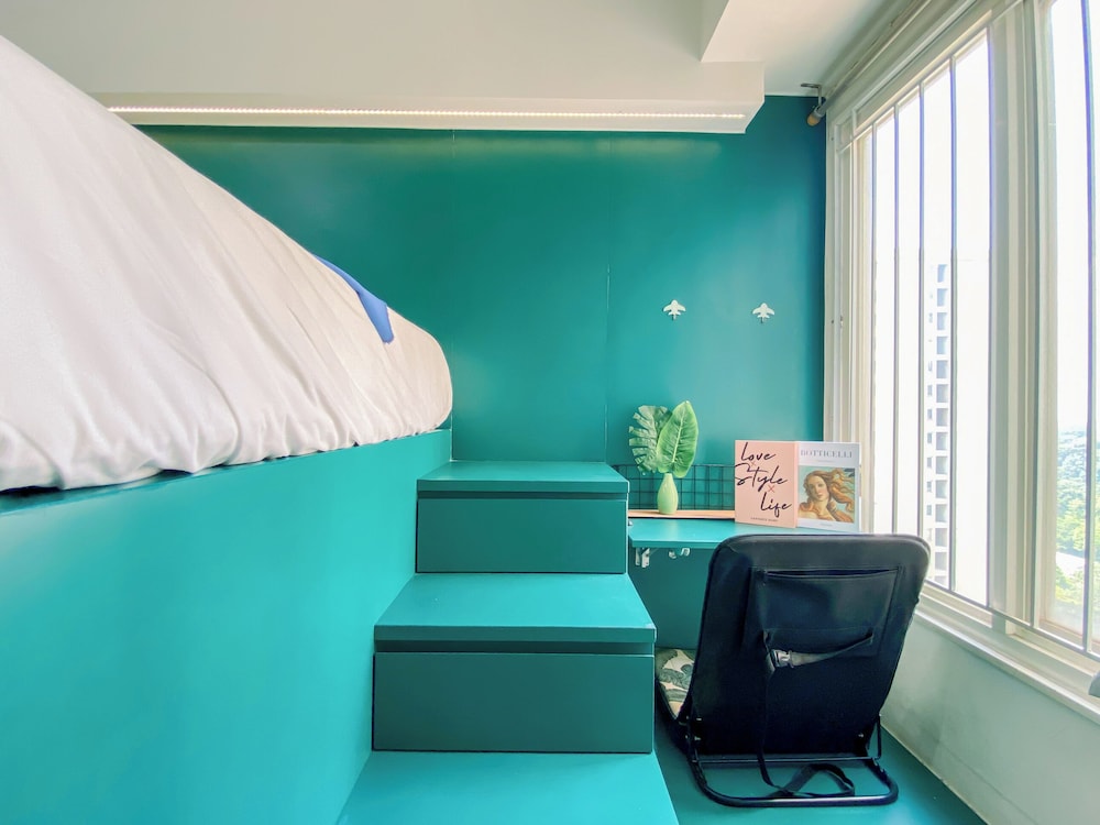 Good And Cozy Studio At Podomoro Golf View Apartment
