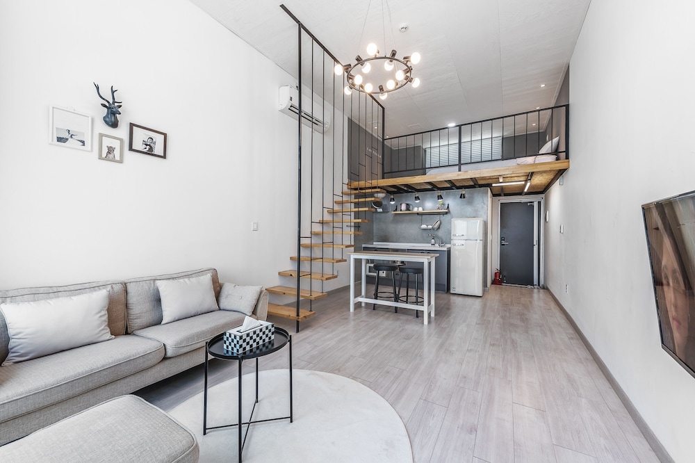 Yeosu Lastella Spa Pet-friendly Pension