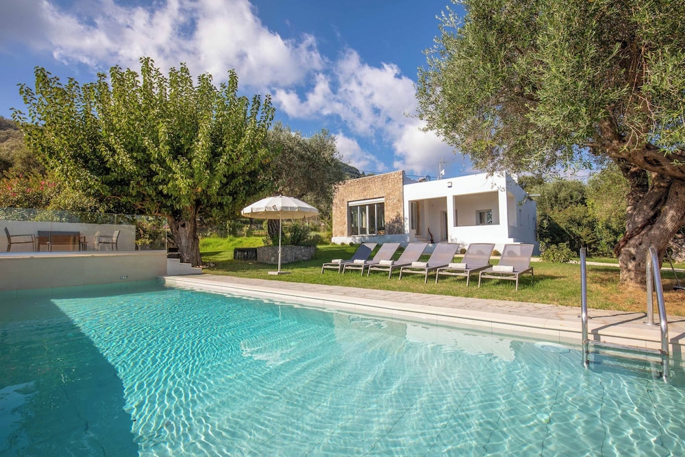 Villa Alkyoni Mare