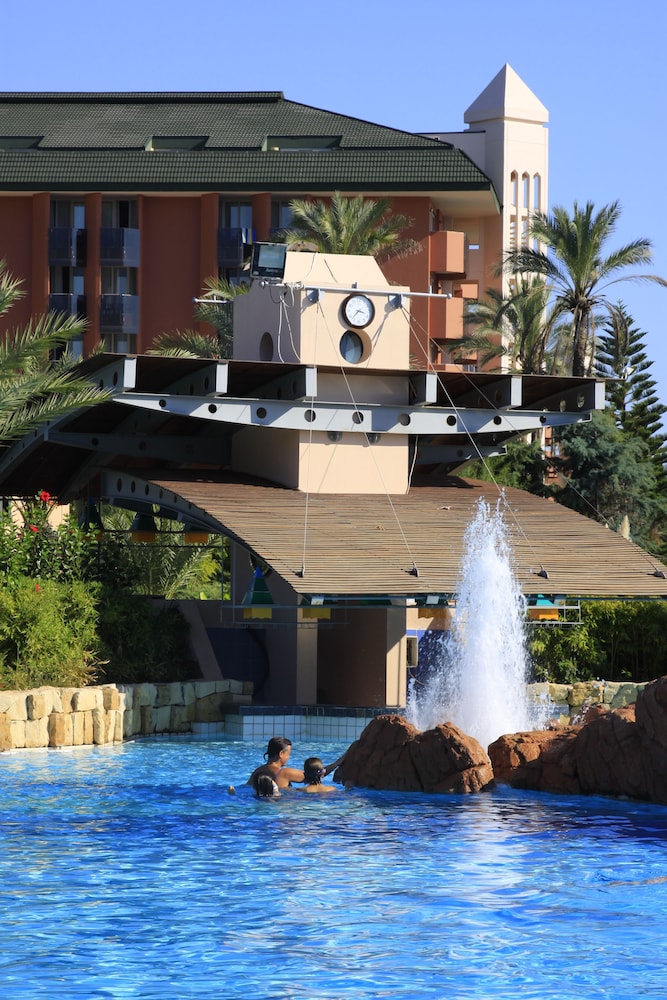 AQI Pegasos Resort