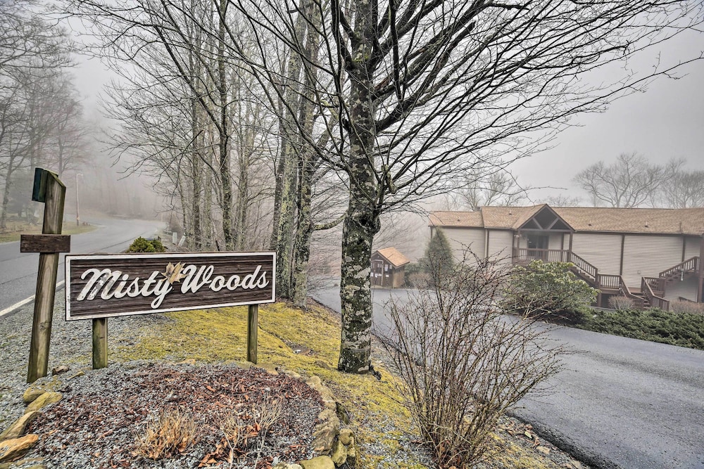 Hotel Modern Sugar Mountain Escape w/ Deck & Grill! - Image 1