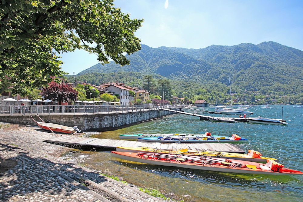 Il Porticciolo Lake Front