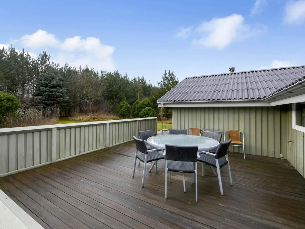 6 Person Holiday Home in Norre Nebel