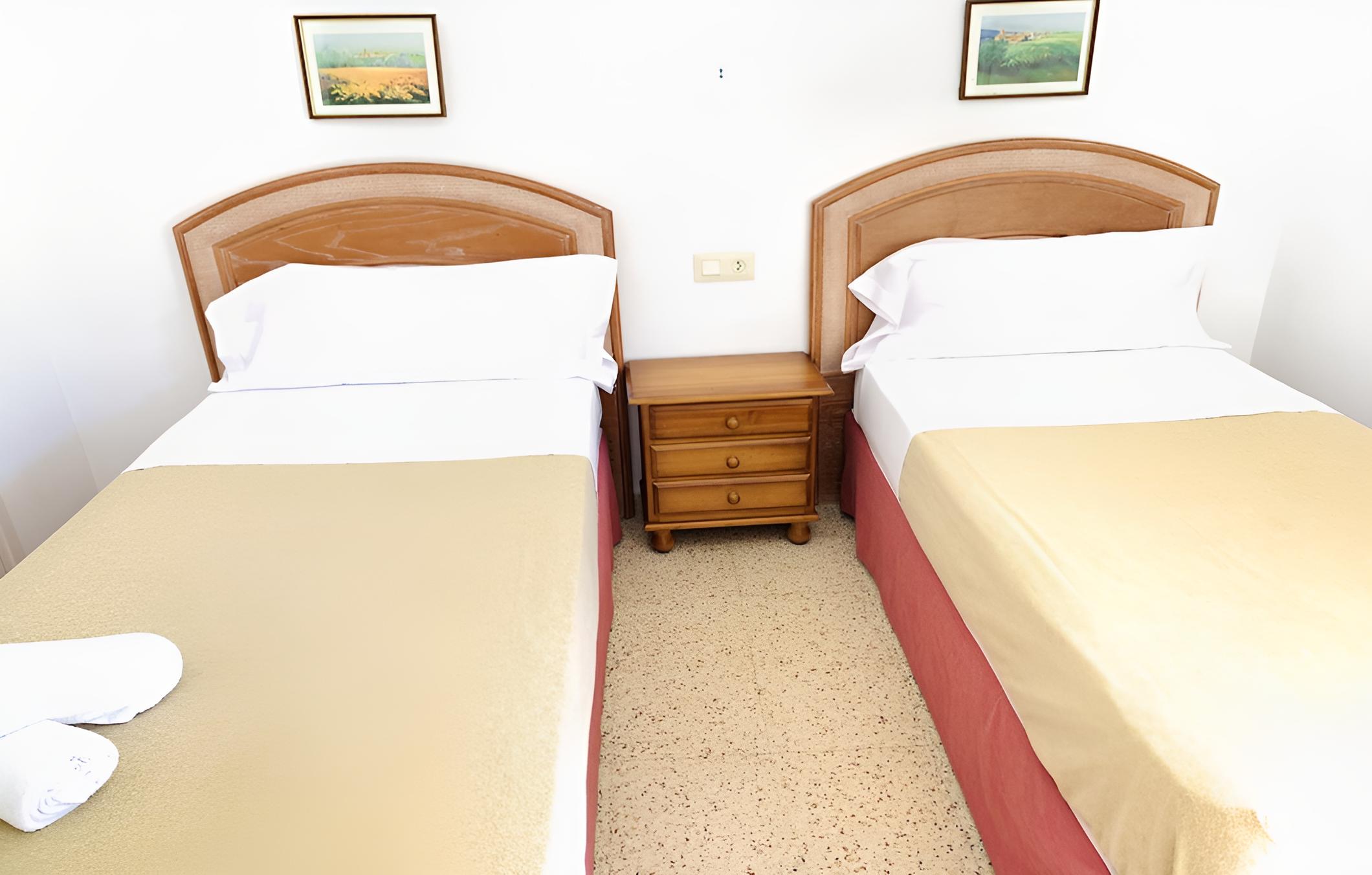 Eva Apartahotel
