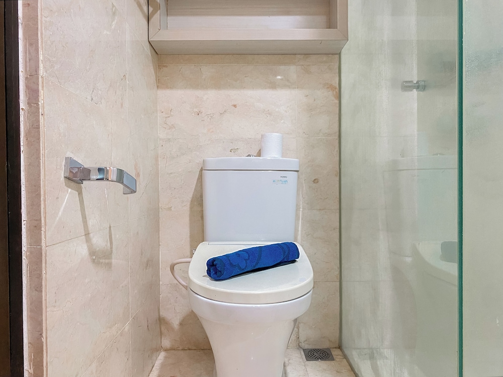 Spacious And Modern 3Br Ciputra World 2 Apartment