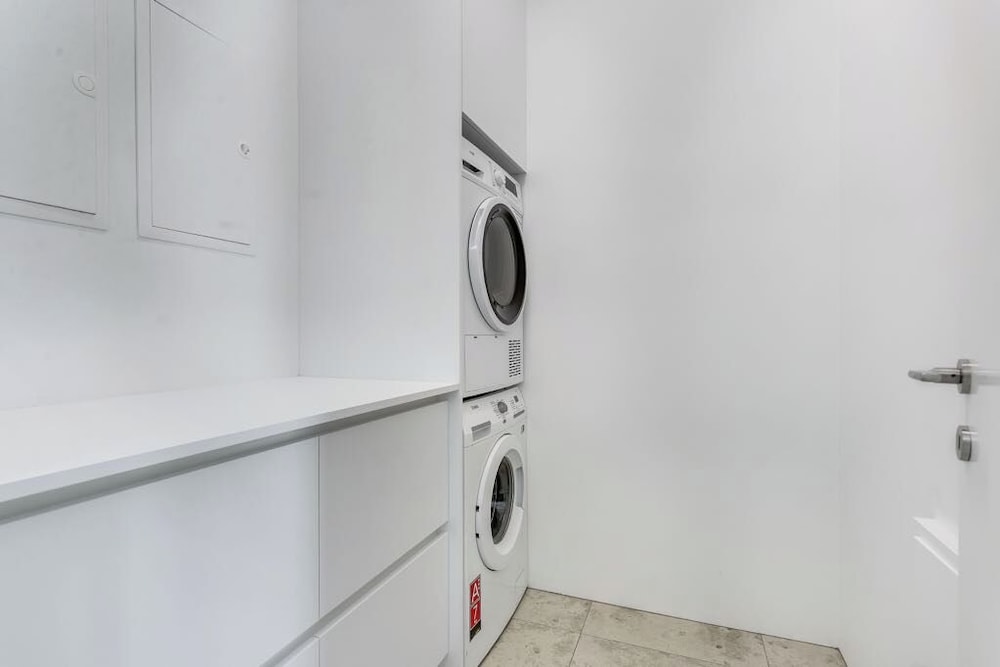 Reykjavik Luxury Hotel Apartment KARTULI