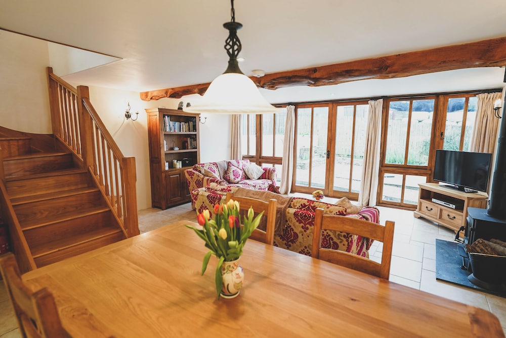 Hawley Farm Self Catering Holiday Accommodation view 5