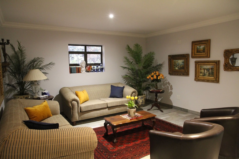 Bambelela Lodge