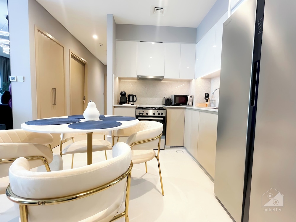 Extreme Luxury Burj Royal Balcony and Downtown View
