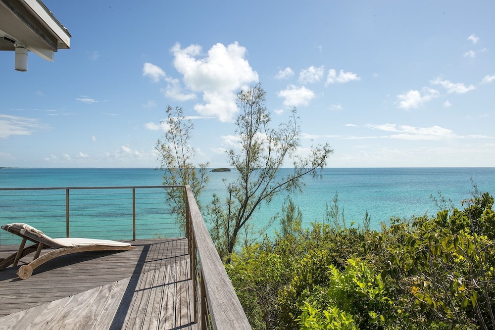 Touch Of Class Villa - A Caribbean Beachfront Home 3 Bedroom Villa