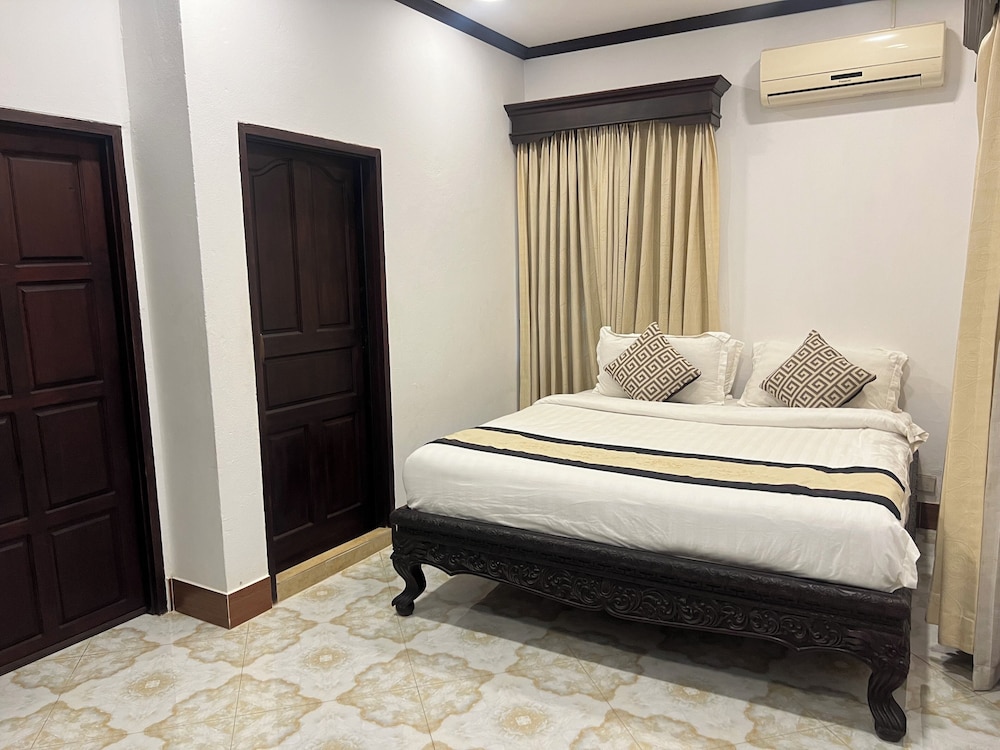 Luang Prabang Bakery & Guest House