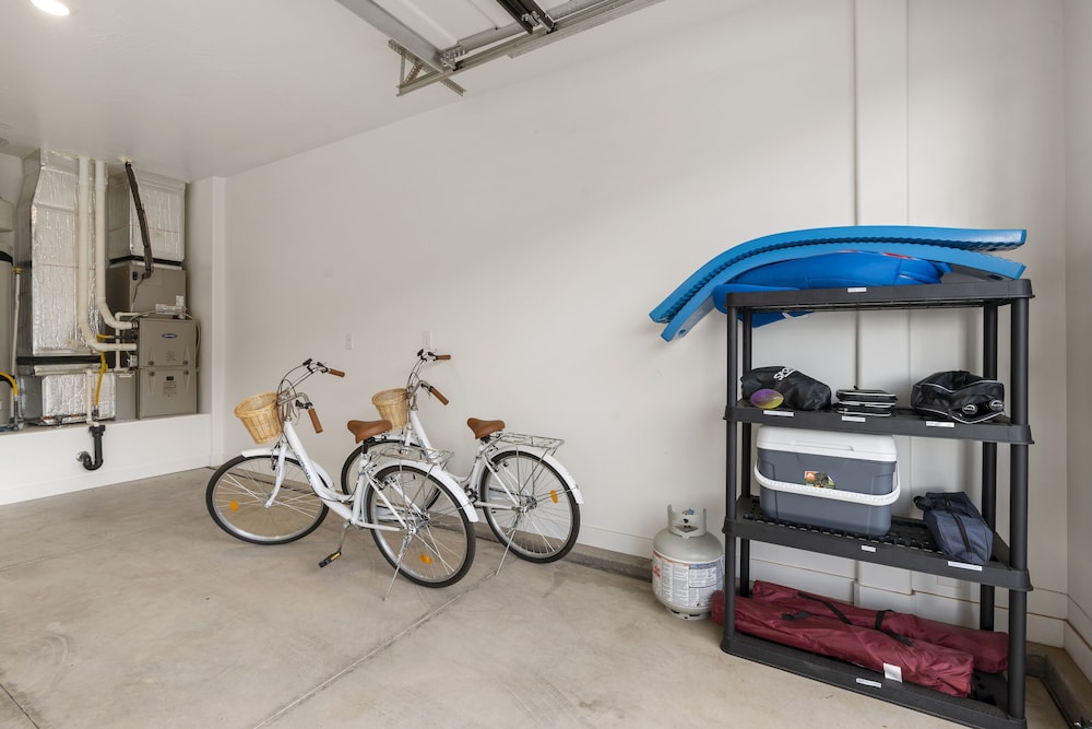 Adventure Basecamp 4 Bedroom Townhouse