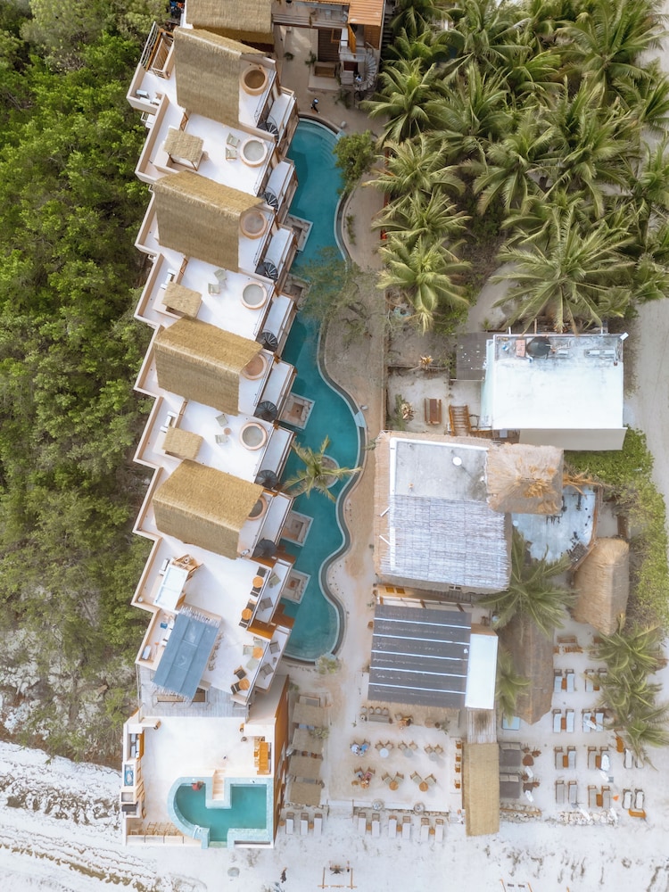 Hotel AWA Holbox Hotel Boutique - Beach Front - Image 1