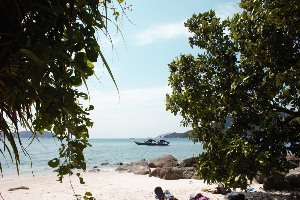Island Smiles Homestay