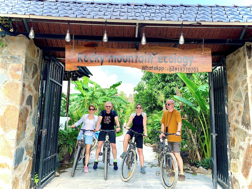 Rocky Mountain Ecolodge