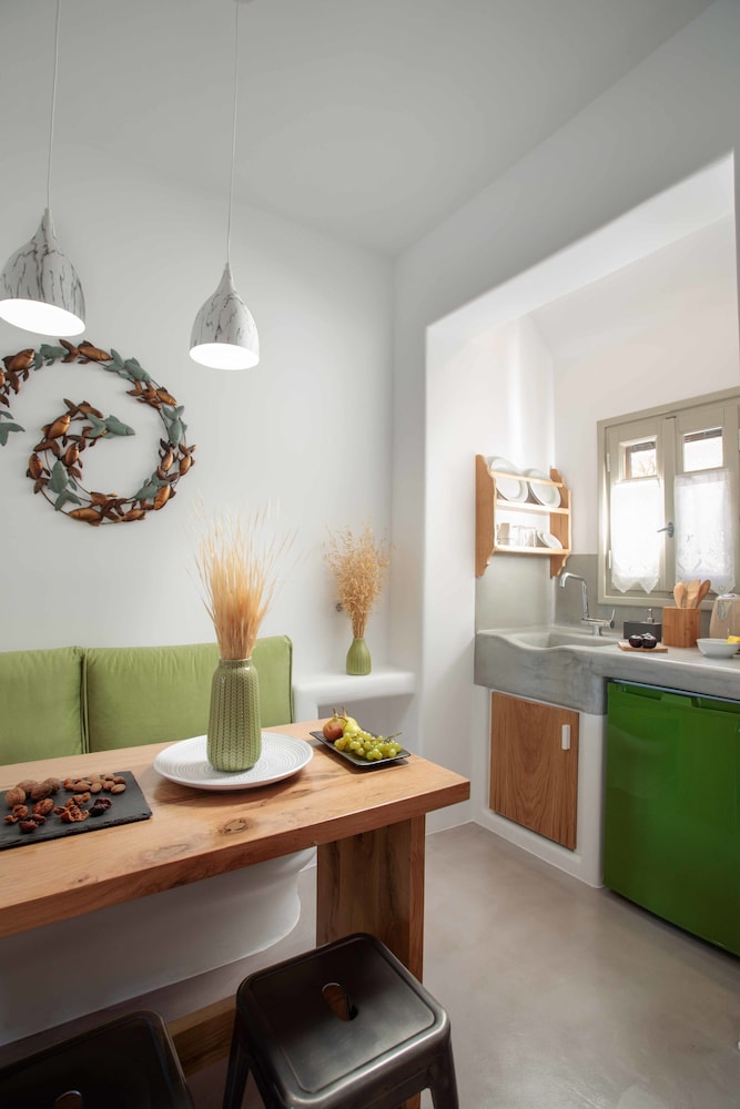 Halcyon Suites and Villas Naxos