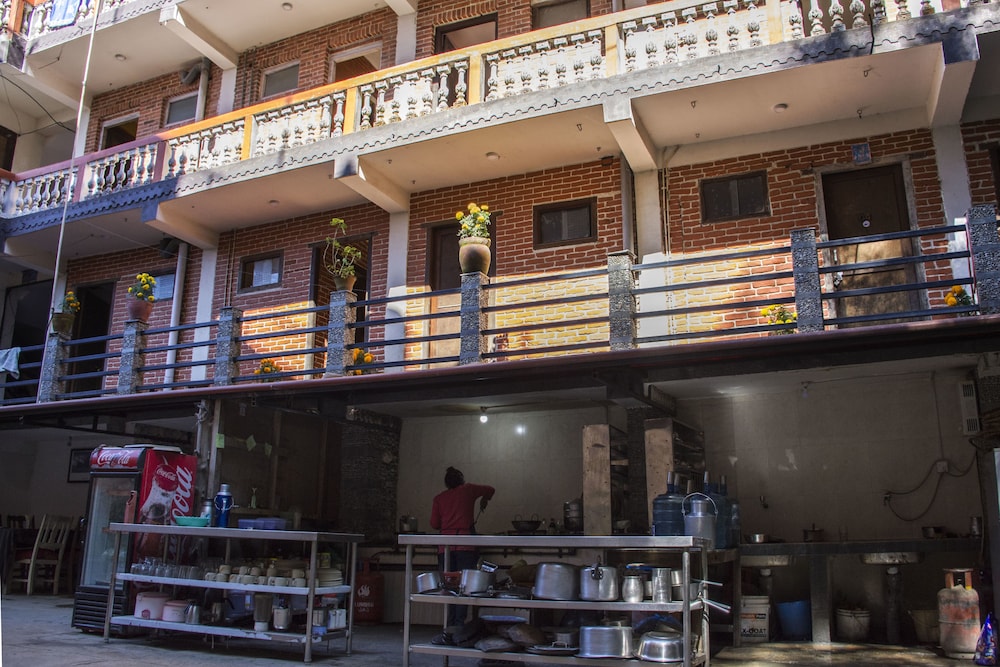 Langtang View Nagarkot Bed & Breakfast