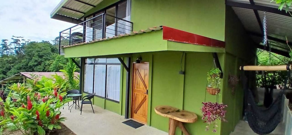 Cabañas Caeli, El Colibri, NEW La Fortuna Rainforest Cabin w Panoramic Views