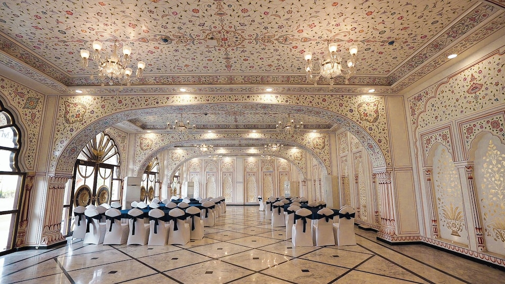 Umaid Haveli - A Heritage Style Hotel & Resort