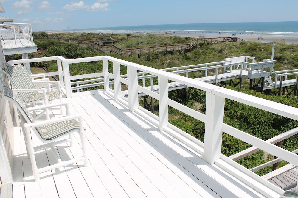 Dune Heights